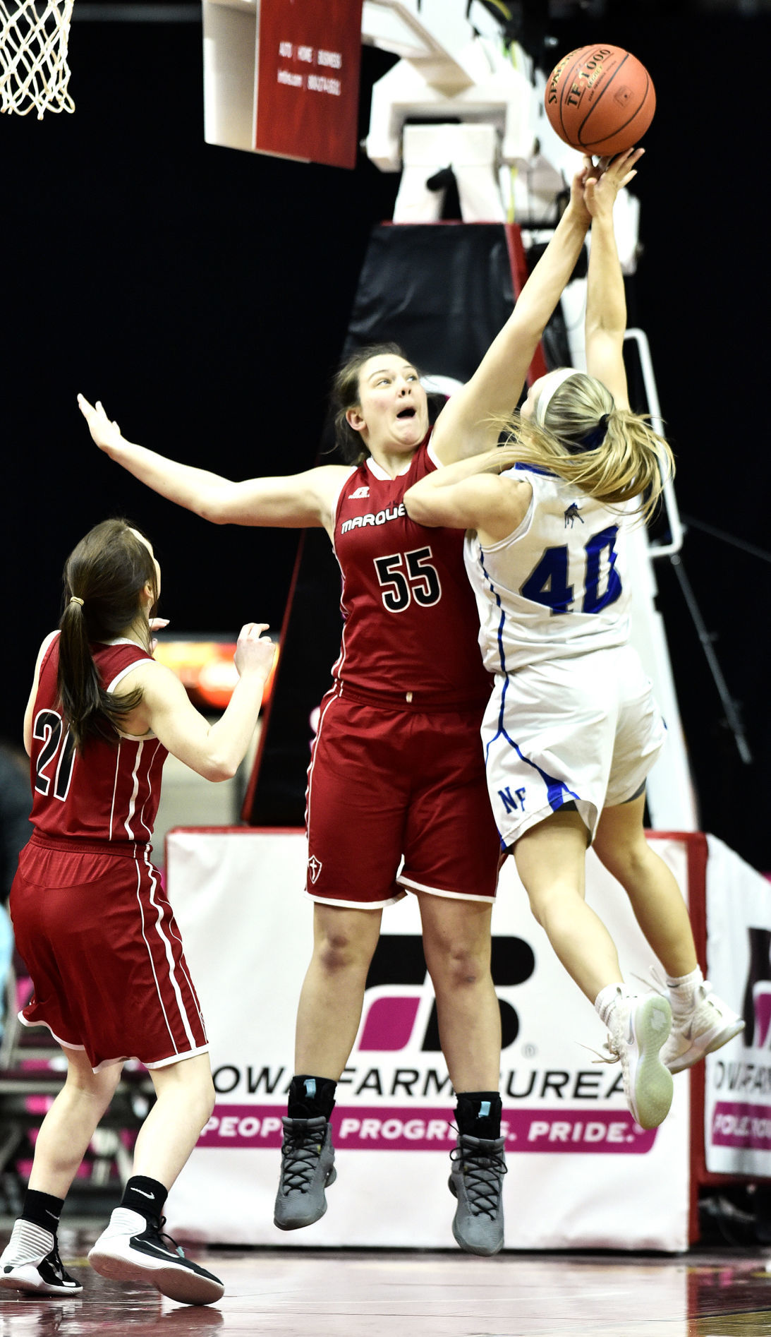 Newell-Fonda vs Marquette Catholic girls state basketball